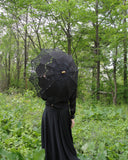 model with black lace parasol type B